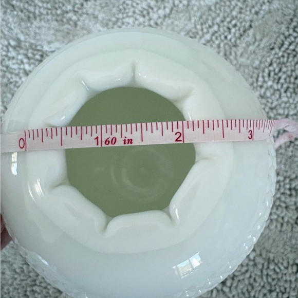 VINTAGE Milk Glass Ball Vase Westmoreland Ivy English Hobnail Pedestal NO FLAWS! - Picture 10 of 14